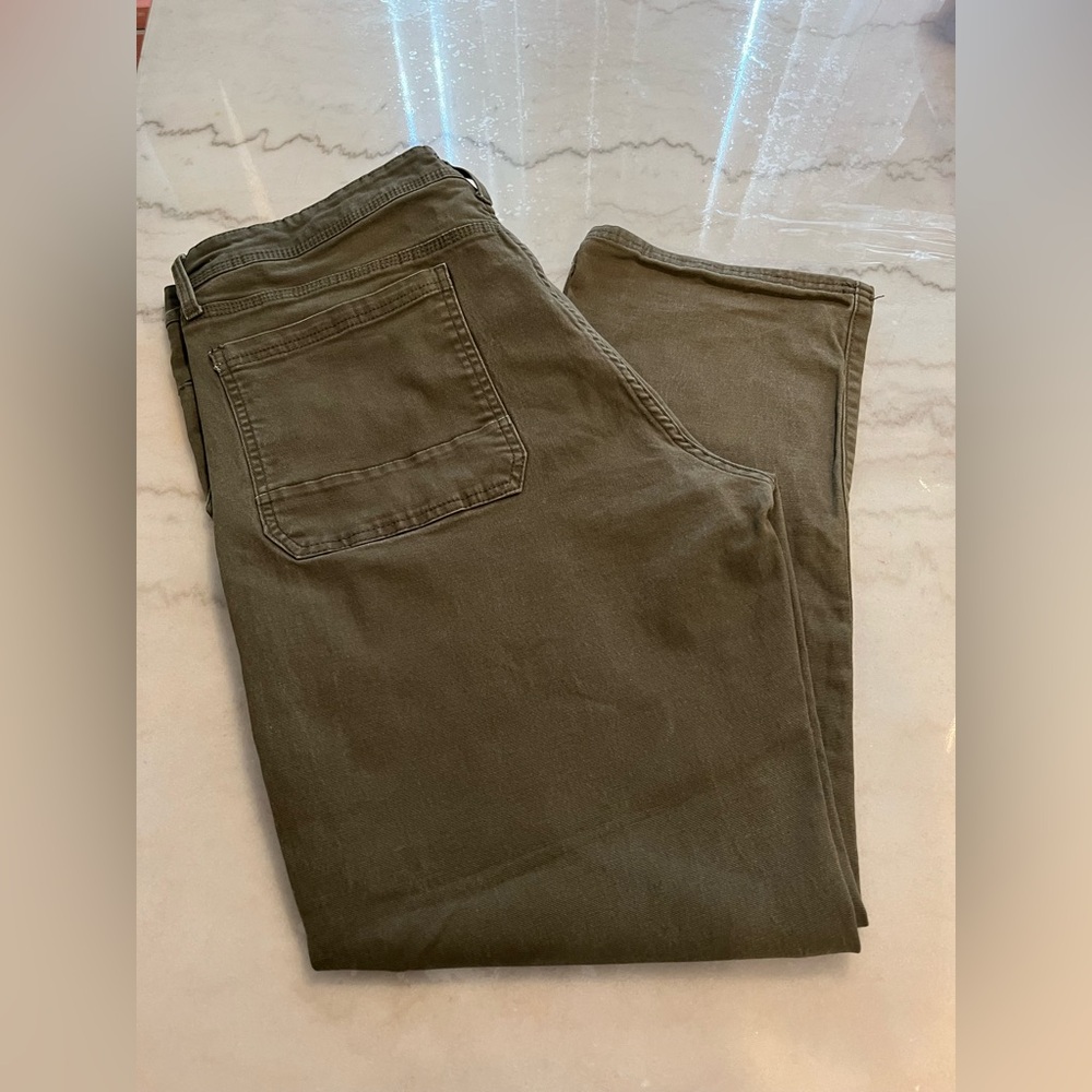 Weatherproof Olive Green Casual Pants with Orange Accent